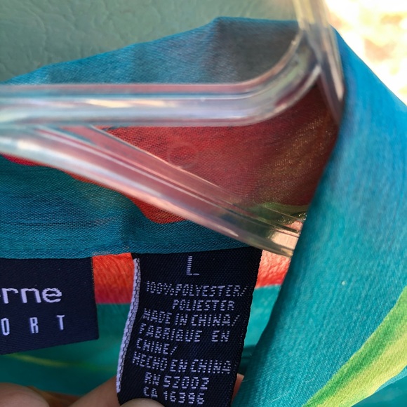 Liz Claiborne Brand flowy blouse - Picture 2 of 2